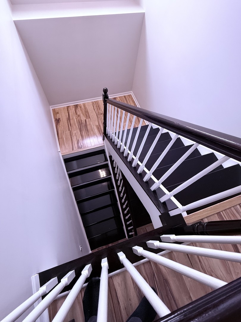 Listing Photo 3 - Condo for sale in building located at 111 Enclave Cir, Bolingbrook, IL 60440 - Unit #D