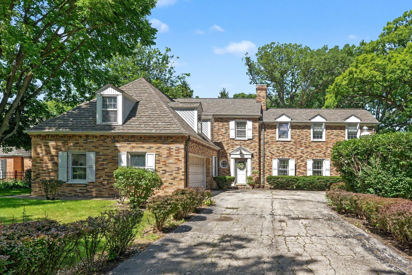Single family home for sale at 319 Timberline Dr, Joliet, IL 60431 | MLS# 12667400