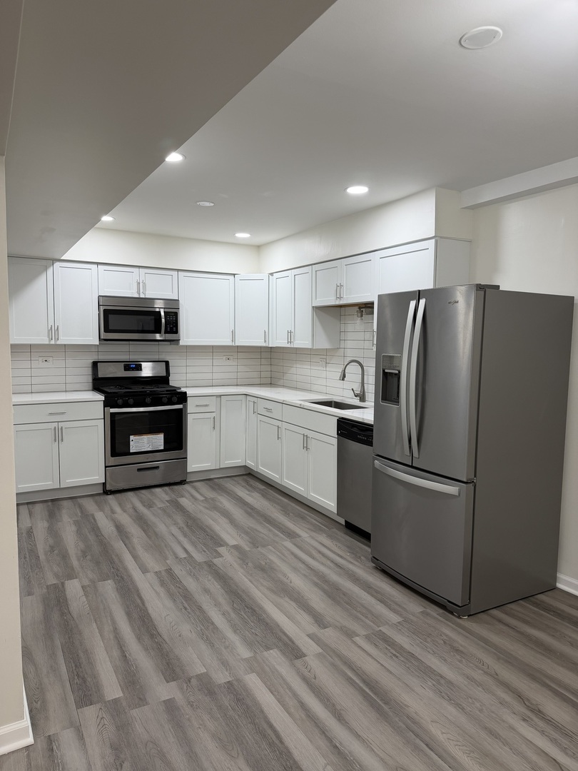 Photo 3 of Condo for sale at 635 Limerick Ln #1A, Schaumburg, IL 60193 | MLS# 12672412 | Listing updated on 2026-09-24