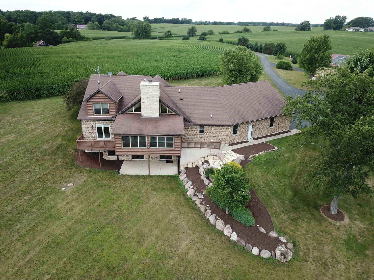 Photo 2 of Mansion for sale at 12505 Beaverton Rd, Poplar Grove, IL 61065 | MLS# 12685530 | Listing updated on 2026-09-24