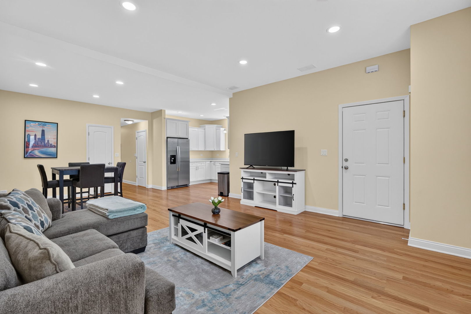 Listing Photo 5 - Condo for sale in building located at 5431 W 30Th Pl, Cicero, IL 60804