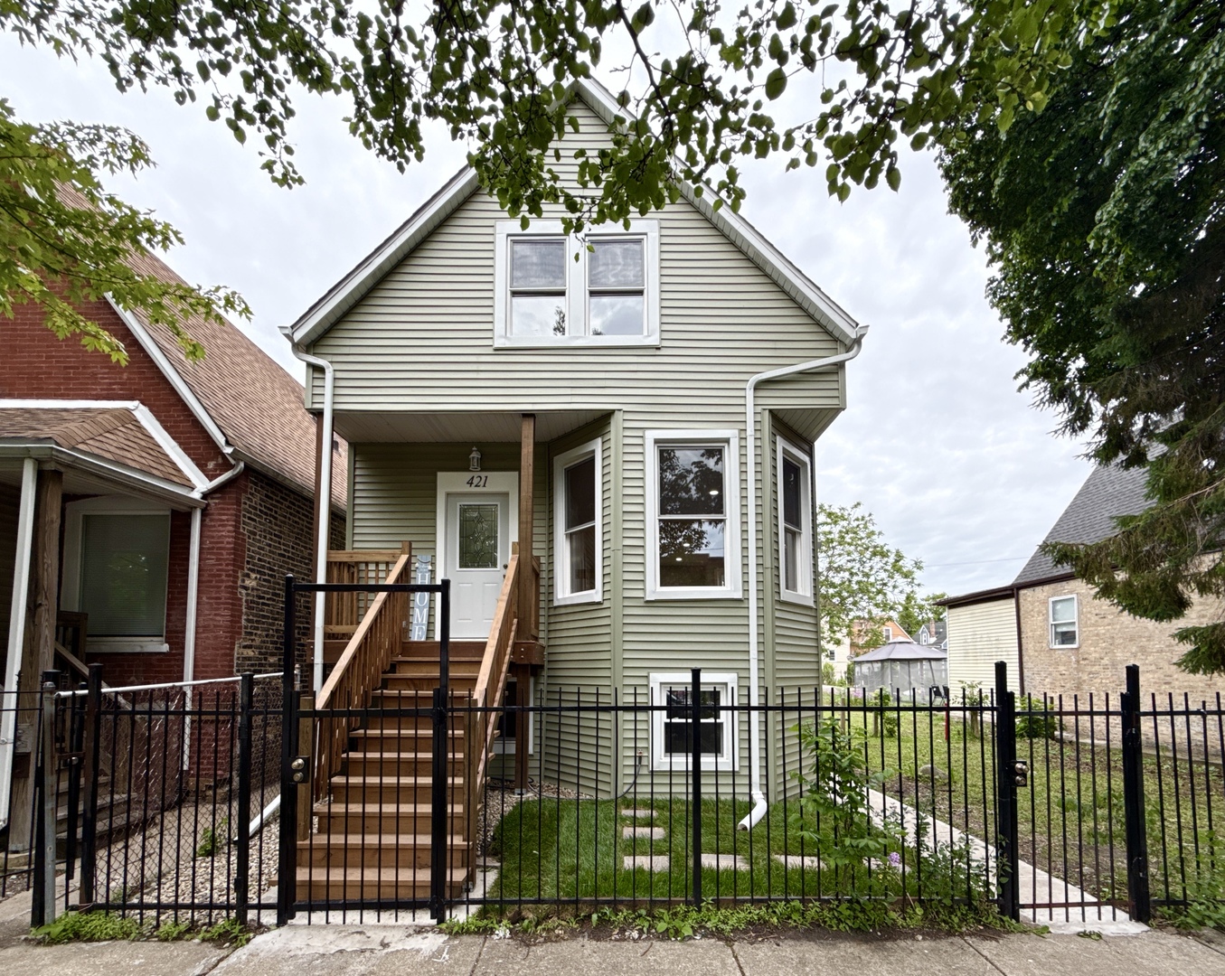 Photo 1 of Single family home for sale at 421 N Leclaire Ave, Chicago, IL 60644 | MLS# 12696092 | Listing updated on 2026-09-24