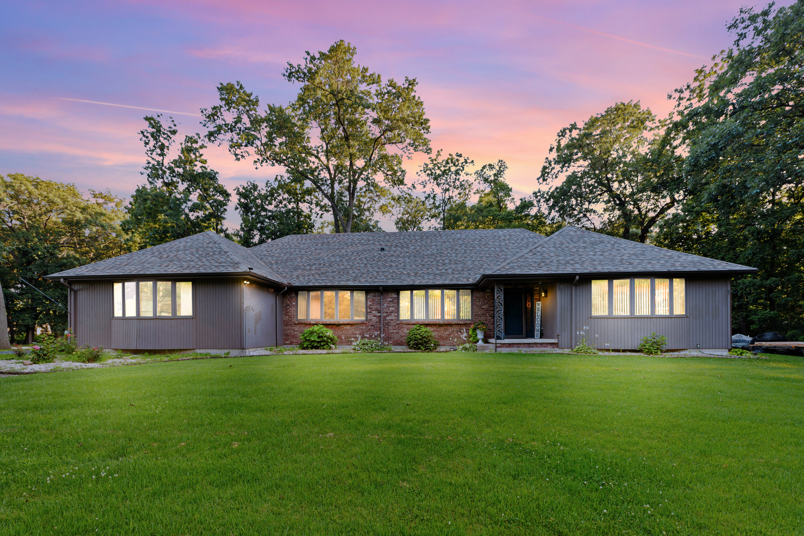 Photo 2 of Single family home for sale at 606 Mary Ln, St. Anne, IL 60964 | MLS# 12698578 | Listing updated on 2026-09-24
