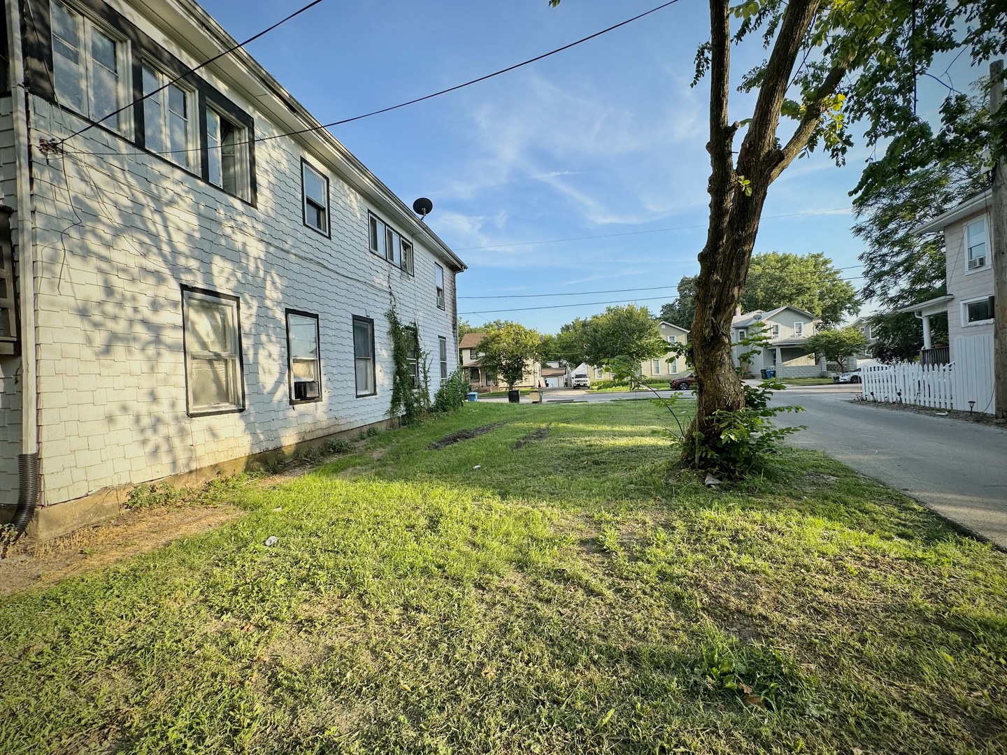 Photo 3 of Land for sale at 422 North Ave, Aurora, IL 60505 | MLS# 12707199 | Listing updated on 2026-09-24