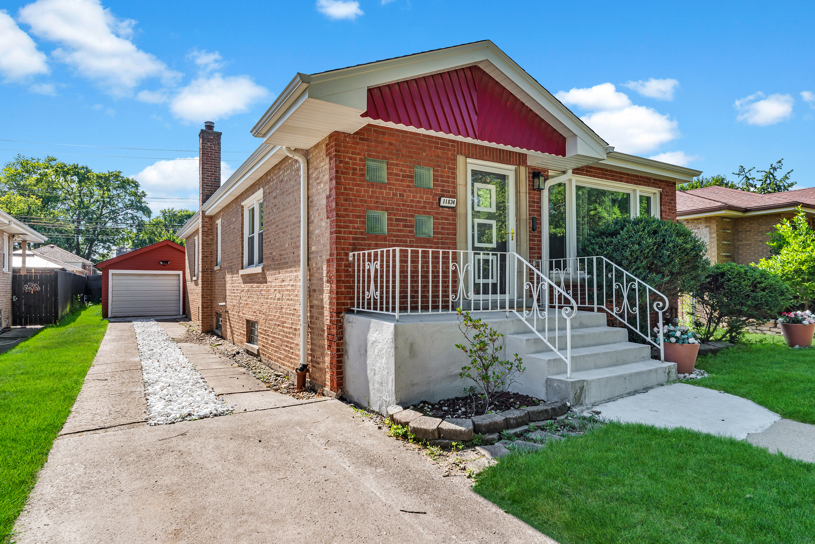 Photo 1 of Single family home for sale at 11834 S Campbell Ave, Chicago, IL 60655 | MLS# 12720890 | Listing updated on 2026-09-24