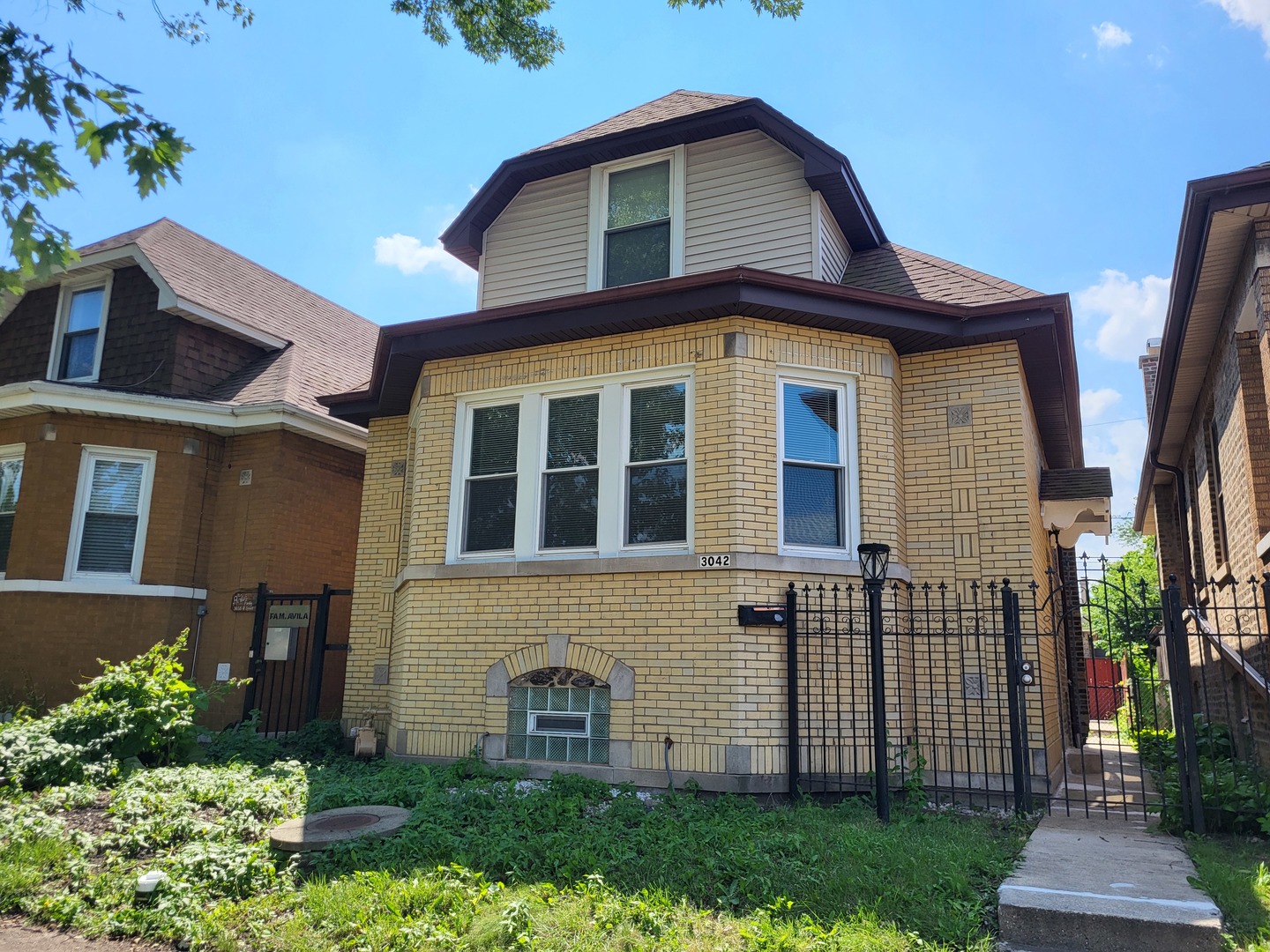 Photo 1 of Single family home for sale at 3042 N Lowell Ave, Chicago, IL 60641 | MLS# 12724902 | Listing updated on 2026-09-24