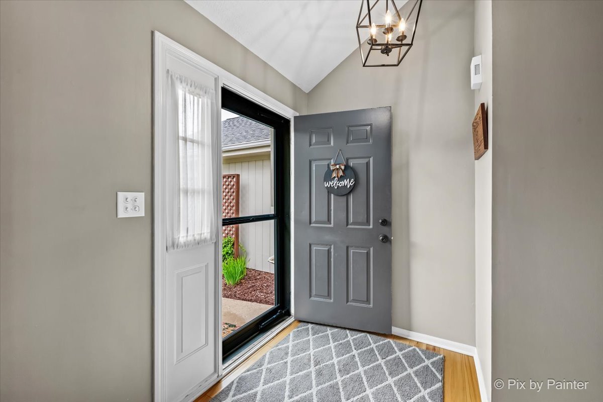 Photo 3 of Single family home for sale at 708 Ravinia Dr, Shorewood, IL 60404 | MLS# 12730039 | Listing updated on 2026-09-24