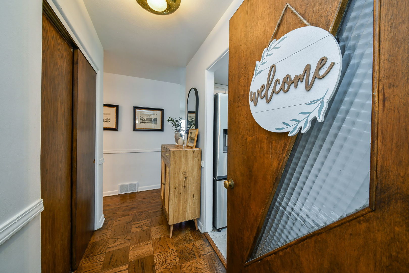 Photo 2 of Single family home for sale at 447 Lowell Ave, Glen Ellyn, IL 60137 | MLS# 12731577 | Listing updated on 2026-09-24
