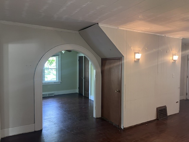 Photo 4 of Single family home for sale at 808 W College St, Carbondale, IL 62901 | MLS# 12733584 | Listing updated on 2026-09-24
