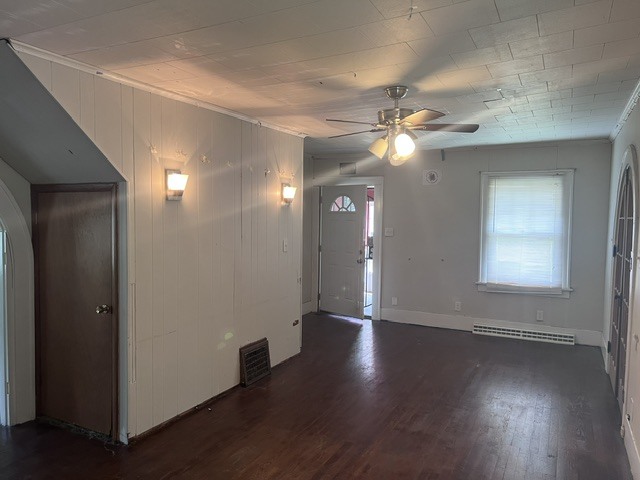 Photo 3 of Single family home for sale at 808 W College St, Carbondale, IL 62901 | MLS# 12733584 | Listing updated on 2026-09-24