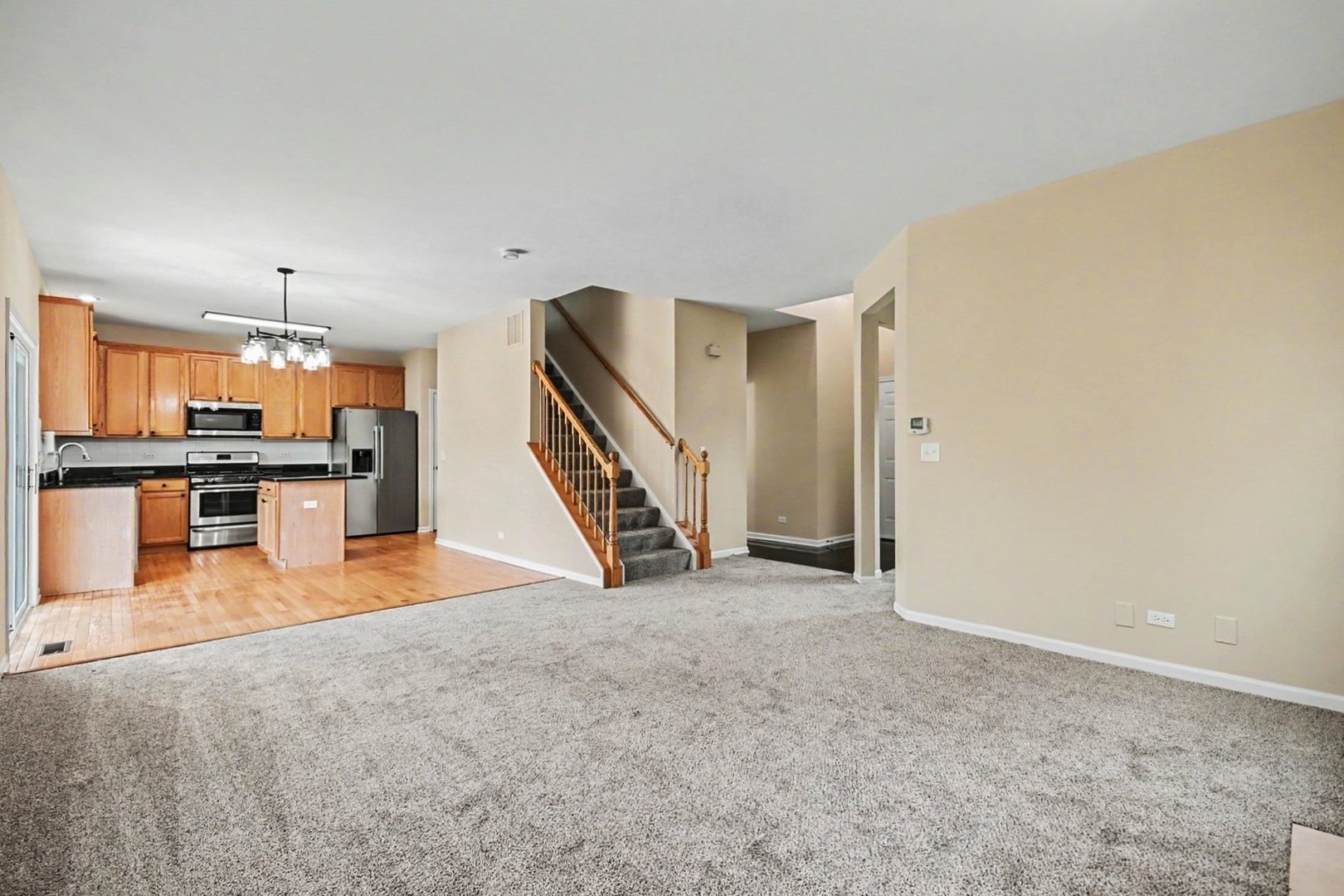Photo 4 of Single family home for sale at 1057 Rosefield Ln, Aurora, IL 60504 | MLS# 12748157 | Listing updated on 2026-09-24