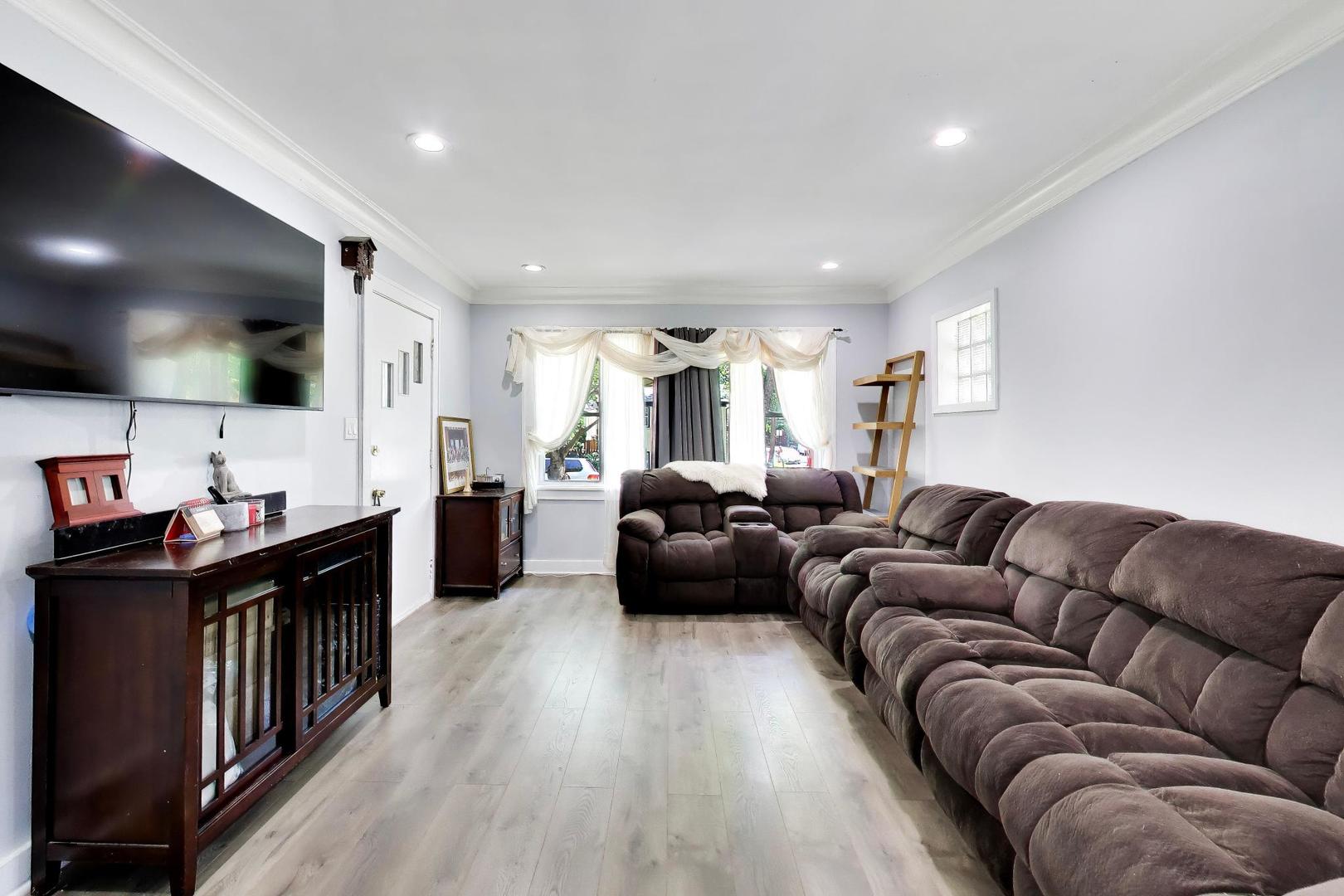 Photo 3 of Single family home for sale at 932 S Mayfield Ave, Chicago, IL 60644 | MLS# 12749109 | Listing updated on 2026-09-24