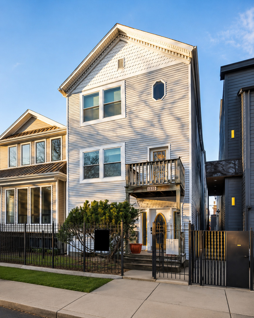 Multi family home for sale at 1812 W Erie St, Chicago, IL 60622 | MLS# 12749625