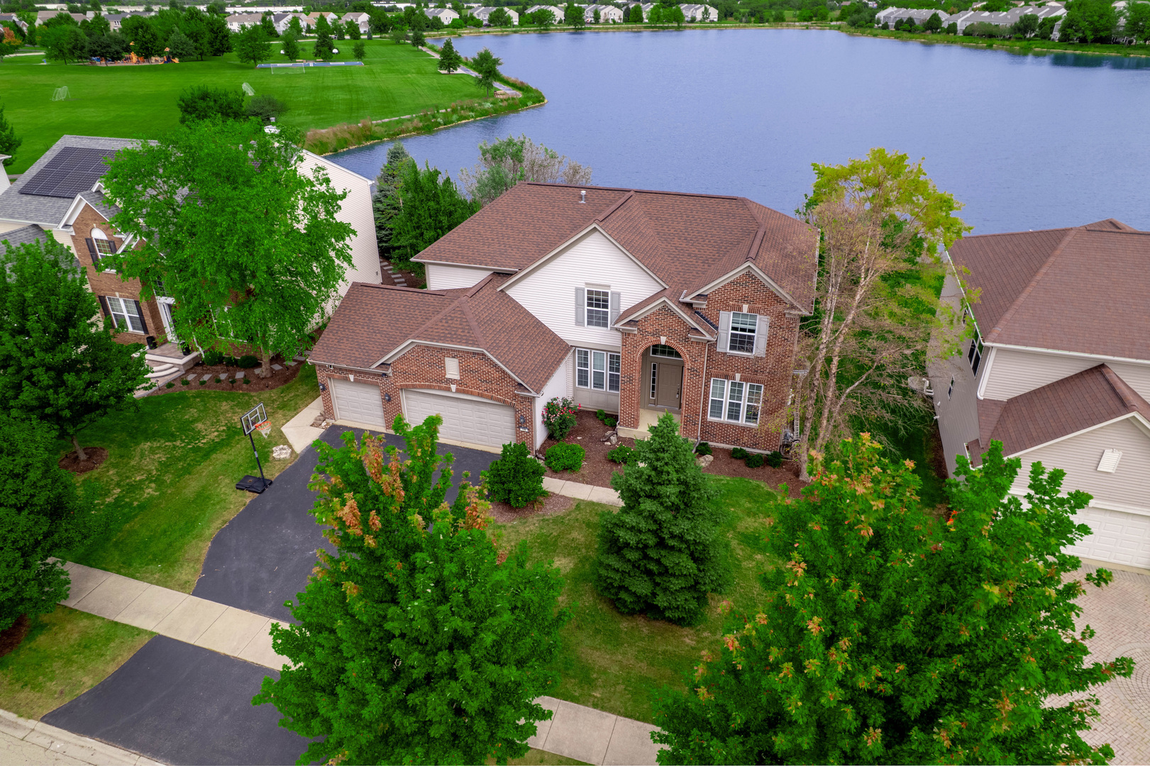 Photo 1 of Single family home for sale at 196 Chapin Way, Oswego, IL 60543 | MLS# 12750494 | Listing updated on 2026-10-07