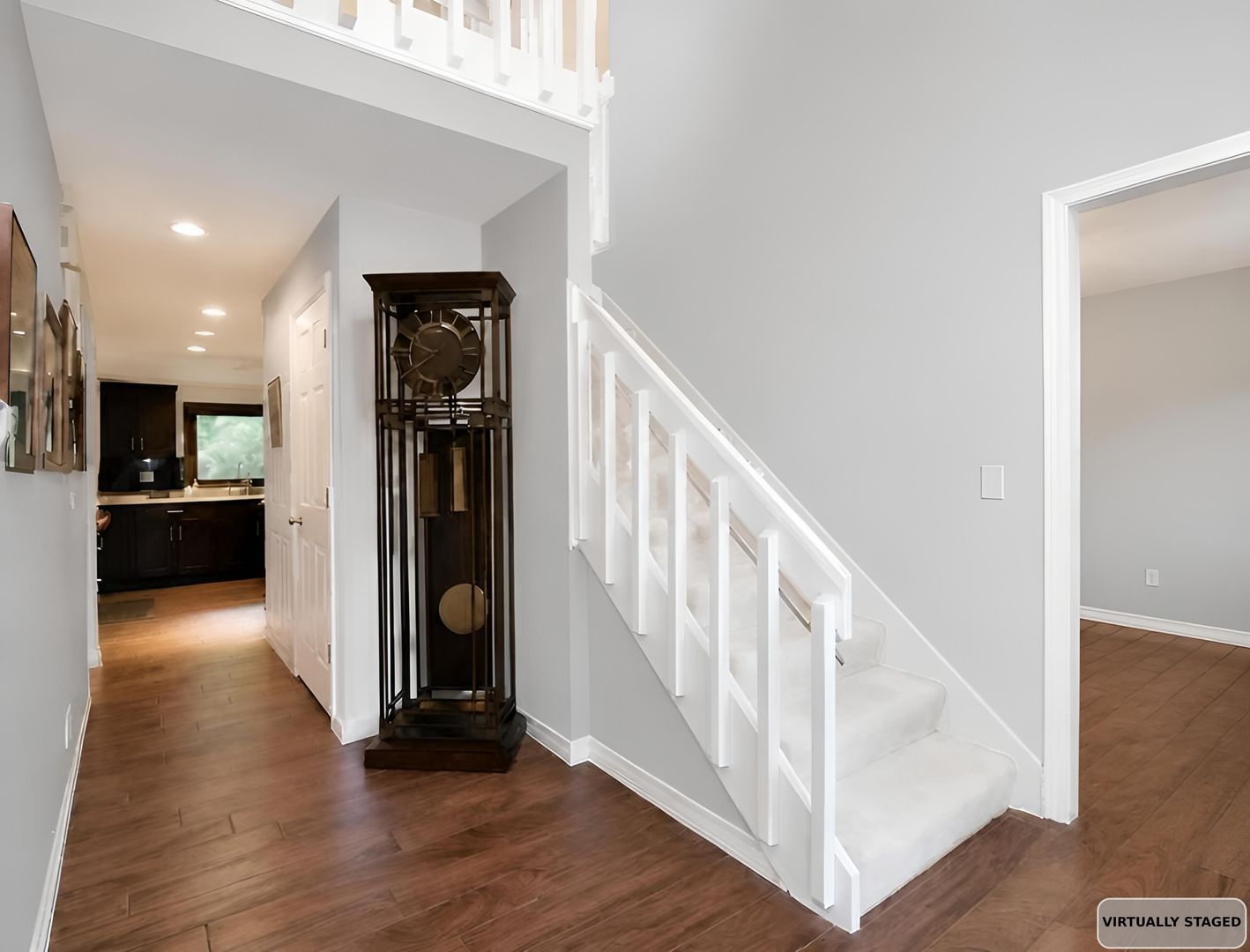 Photo 4 of Single family home for sale at 313 Whitmore Ln, Lake Forest, IL 60045 | MLS# 12752140 | Listing updated on 2026-09-21