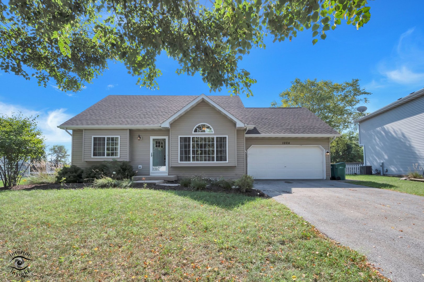 Photo 1 of Single family home for sale at 1004 Addleman St, Joliet, IL 60431 | MLS# 12752156 | Listing updated on 2026-09-24