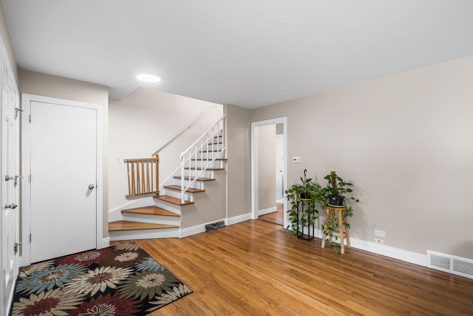 Photo 3 of Single family home for sale at 1119 Country Ln, Deerfield, IL 60015 | MLS# 12753430 | Listing updated on 2026-09-21