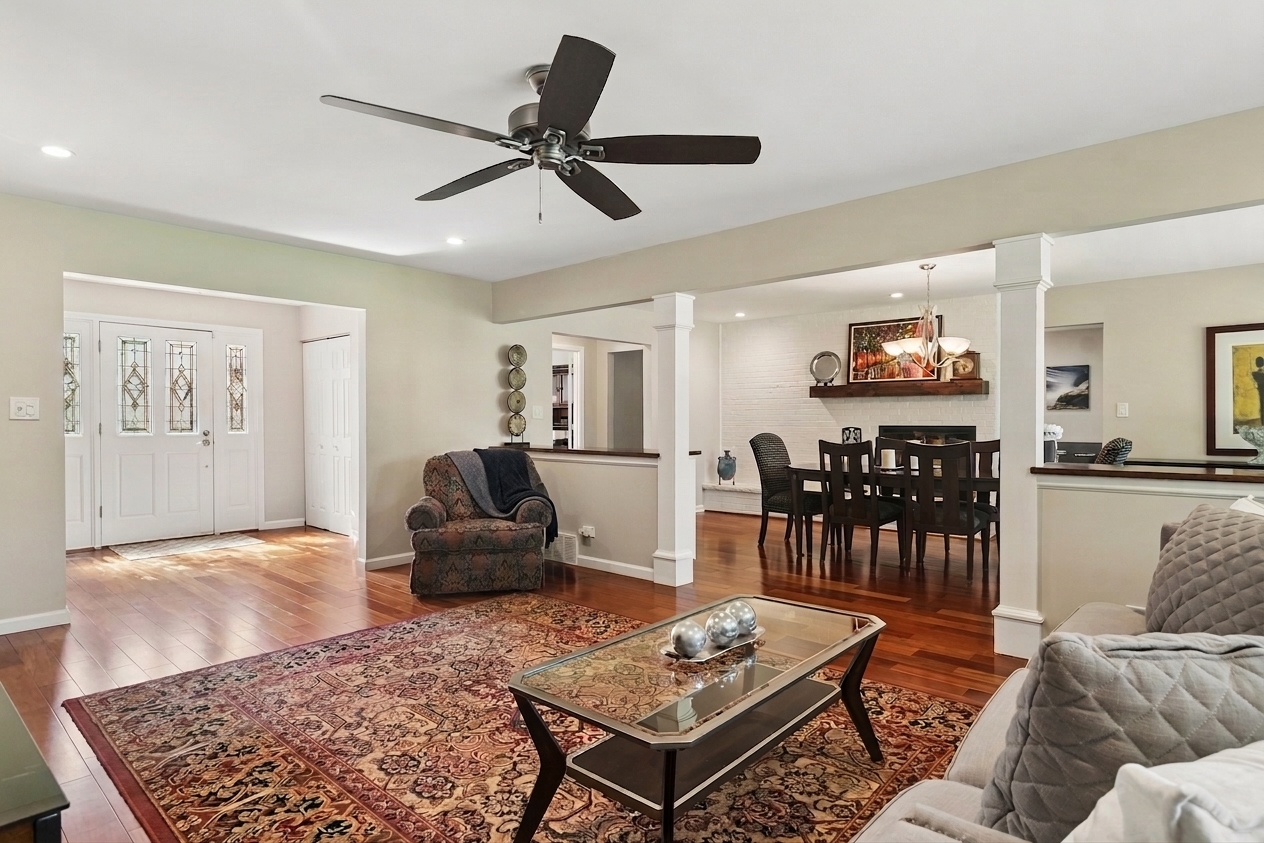 Photo 3 of Single family home for sale at 1012 W Mallard Dr, Palatine, IL 60067 | MLS# 12753497 | Listing updated on 2026-09-24