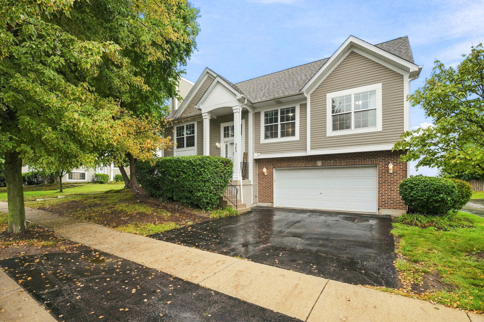 Photo 1 of Townhouse for sale at 543 Silver Leaf Dr, Joliet, IL 60431 | MLS# 12754456 | Listing updated on 2026-09-24