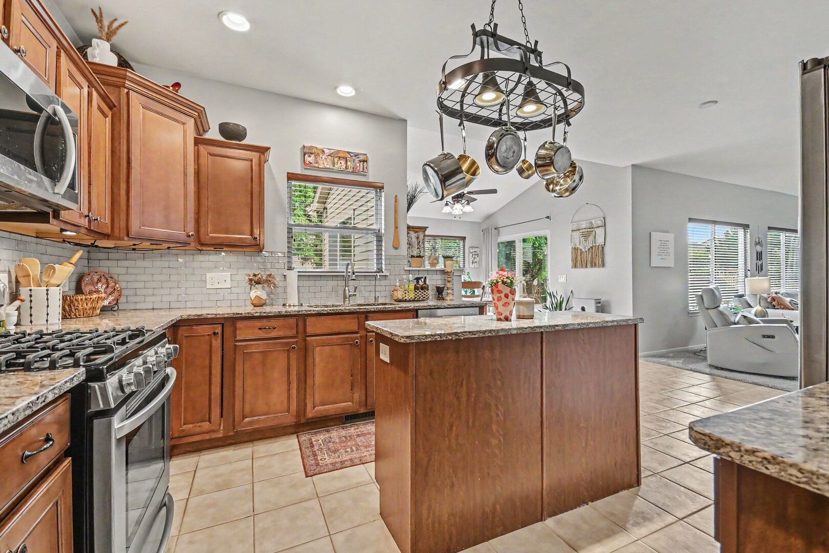 Photo 4 of Single family home for sale at 2210 Hagaman Ln, Montgomery, IL 60538 | MLS# 12756603 | Listing updated on 2026-09-24