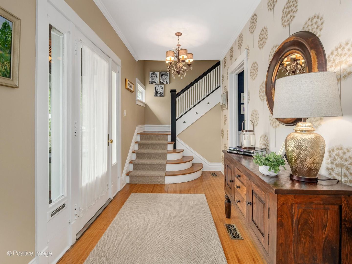 Photo 3 of Single family home for sale at 500 N Ashland Ave, La Grange Park, IL 60526 | MLS# 12757410 | Listing updated on 2026-09-21