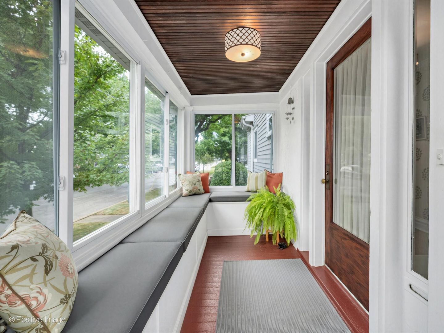 Photo 3 of Single family home for sale at 500 N Ashland Ave, La Grange Park, IL 60526 | MLS# 12757410 | Listing updated on 2026-09-21