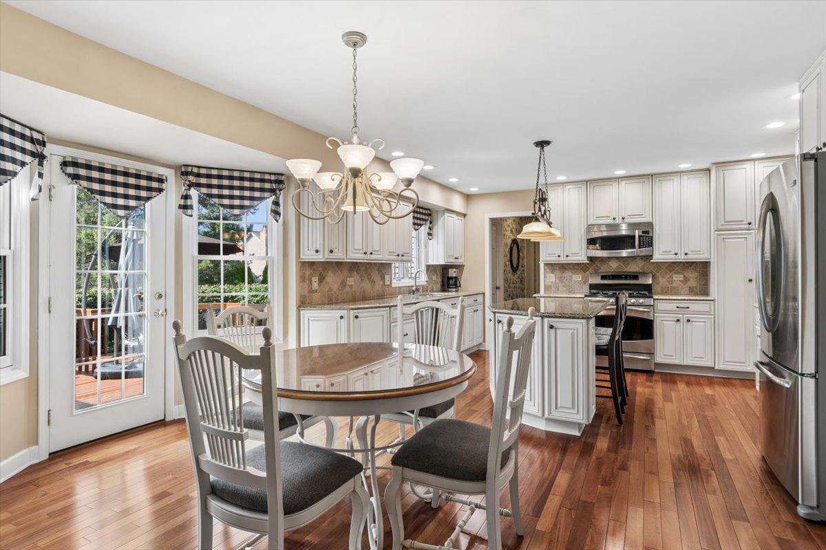 Photo 4 of Single family home for sale at 2237 Keim Rd, Naperville, IL 60565 | MLS# 12757511 | Listing updated on 2026-09-21