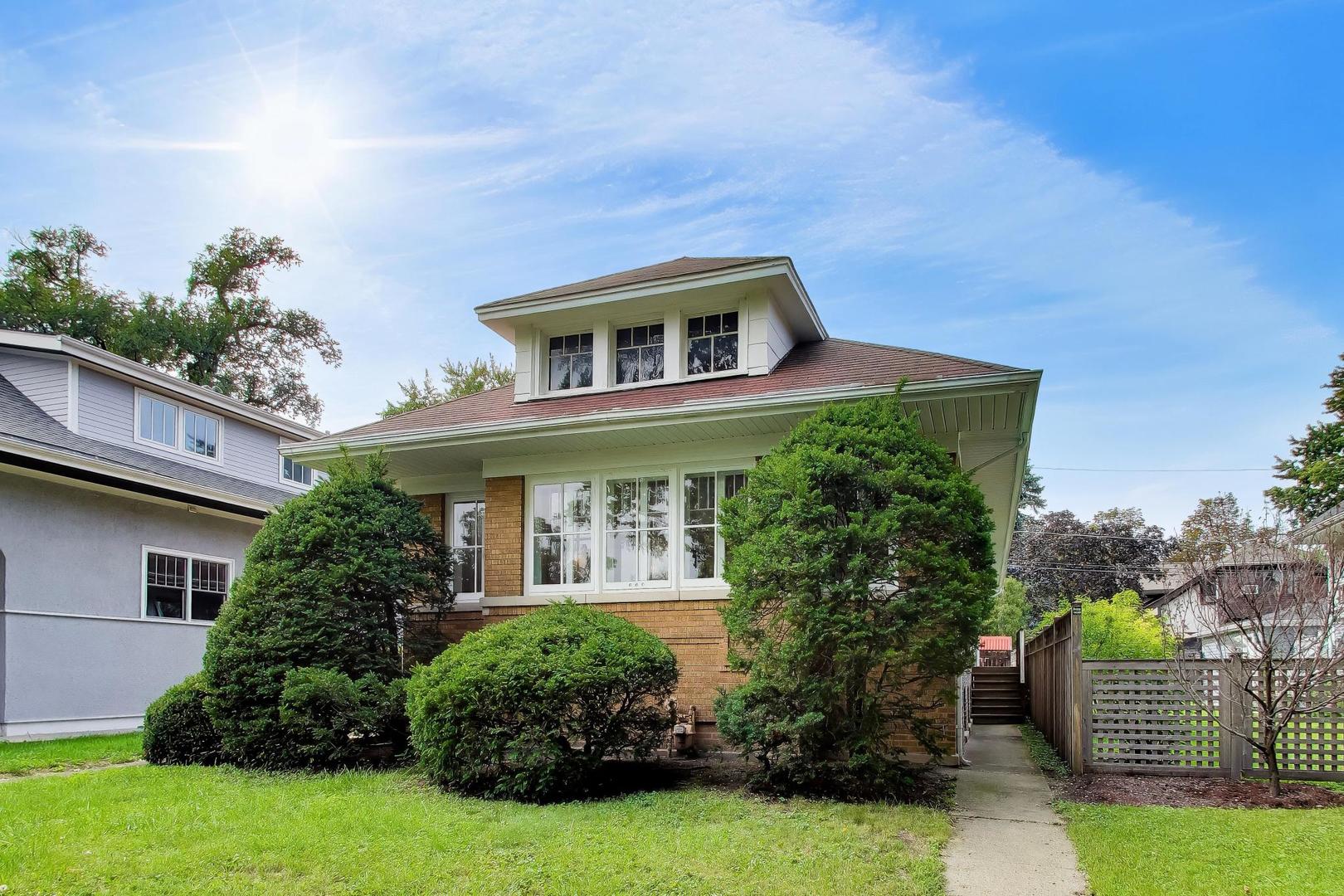 Photo 2 of Single family home for sale at 3720 N Springfield Ave, Chicago, IL 60618 | MLS# 12758545 | Listing updated on 2026-09-24