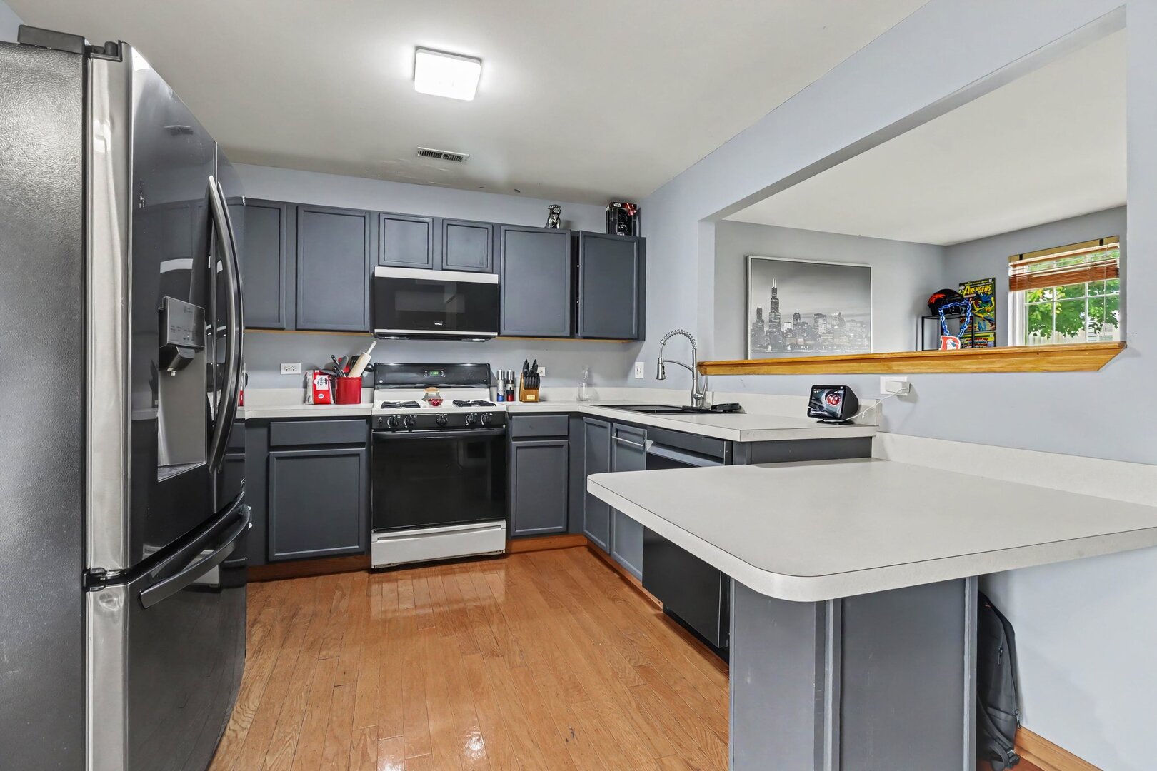 Photo 4 of Townhouse for sale at 855 Symphony Dr, Aurora, IL 60504 | MLS# 12759101 | Listing updated on 2026-09-21