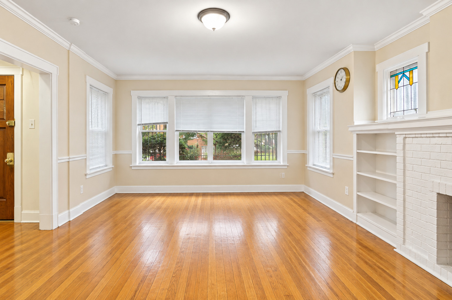 Photo 1 of Single family home for sale at 6249 N Fairfield Ave, Chicago, IL 60659 | MLS# 12761188 | Listing updated on 2026-09-24