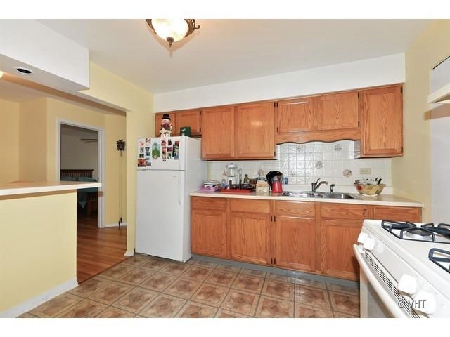 Photo 2 of Condo for sale at 8836 N Western Ave #104D, Des Plaines, IL 60016 | MLS# 12762739 | Listing updated on 2026-09-24