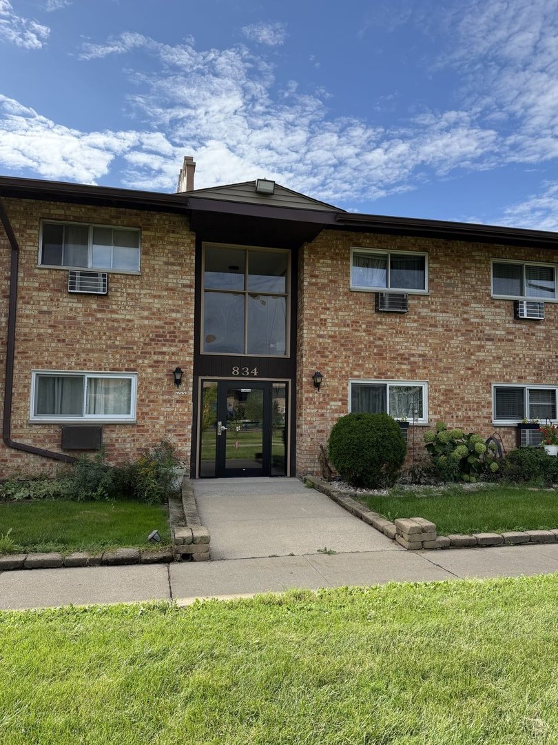 Photo 1 of Condo for sale at 834 E Old Willow Rd #216, Prospect Heights, IL 60070 | MLS# 12763098 | Listing updated on 2026-09-24