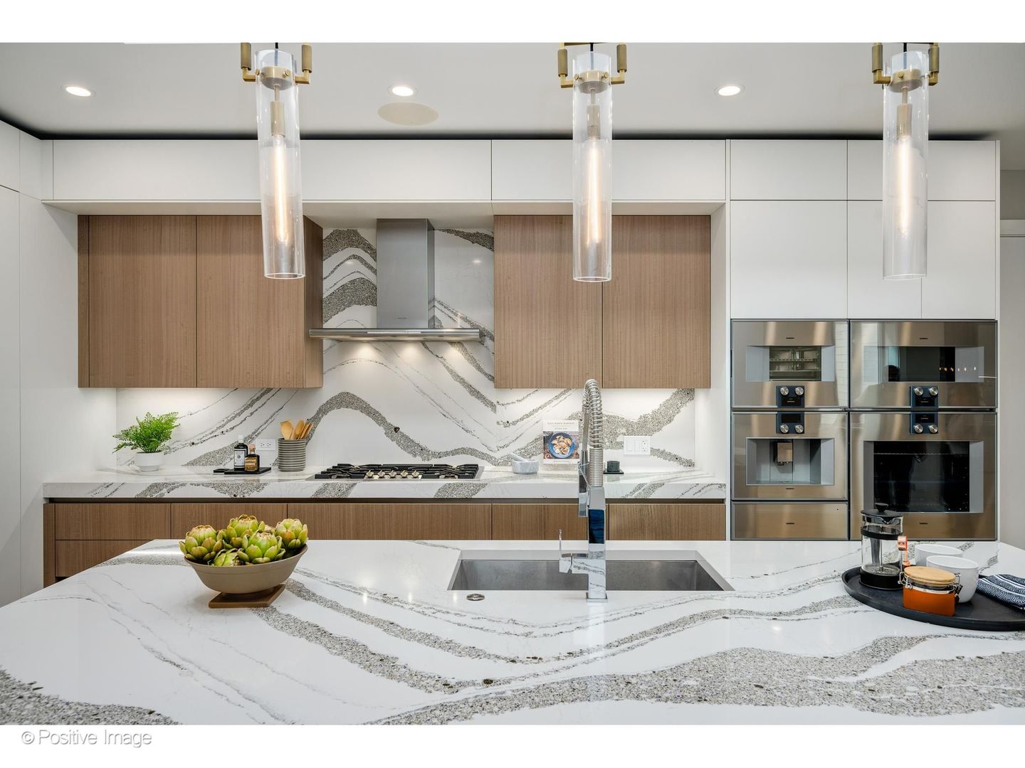 Photo 3 of Condo for sale at 220 S Green St #4S, Chicago, IL 60607 | MLS# 12763368 | Listing updated on 2026-09-21