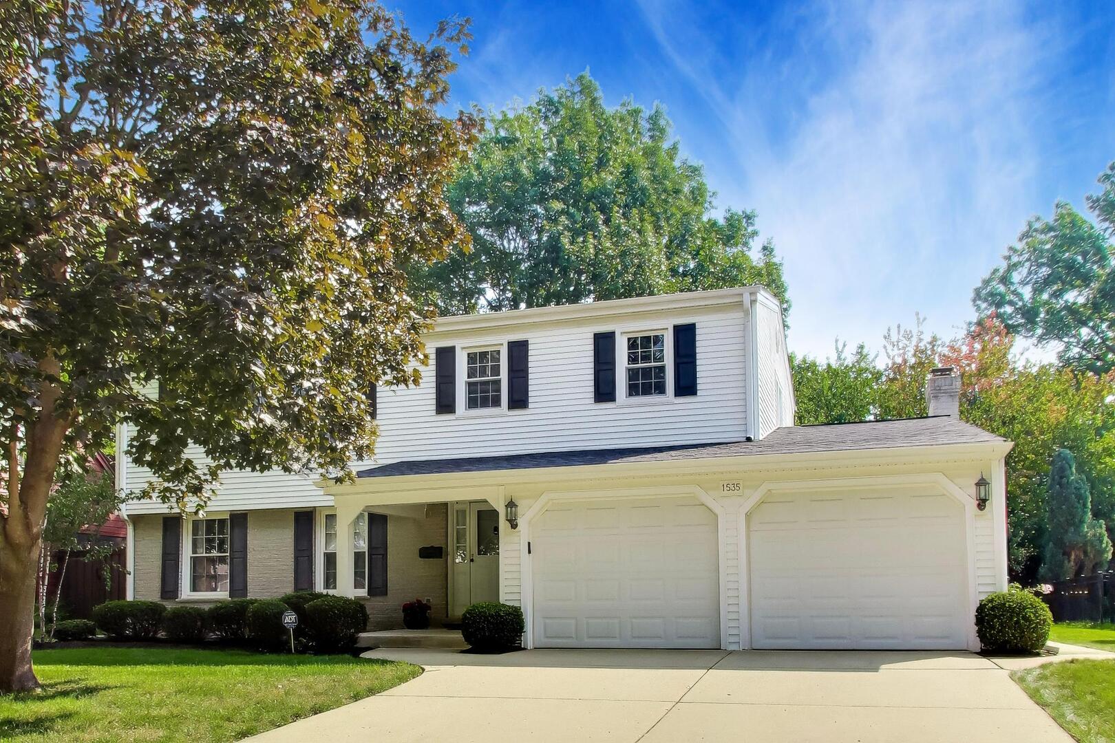 Single family home for sale at 1535 N Haddow Ave, Arlington Heights, IL 60004 | MLS# 12763399