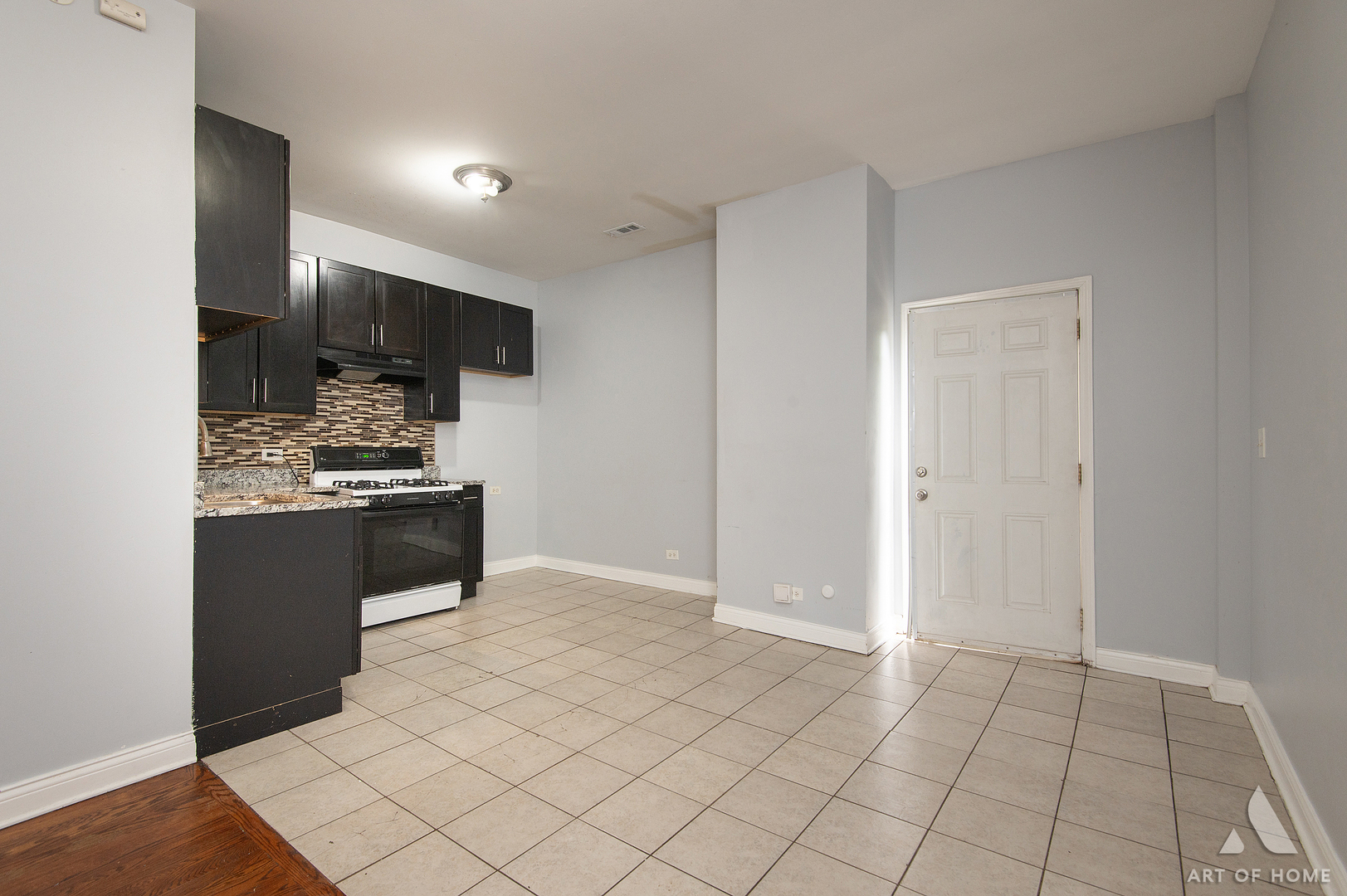 Photo 4 of Multi family home for sale at 6959 S Calumet Ave, Chicago, IL 60637 | MLS# 12763421 | Listing updated on 2026-09-24
