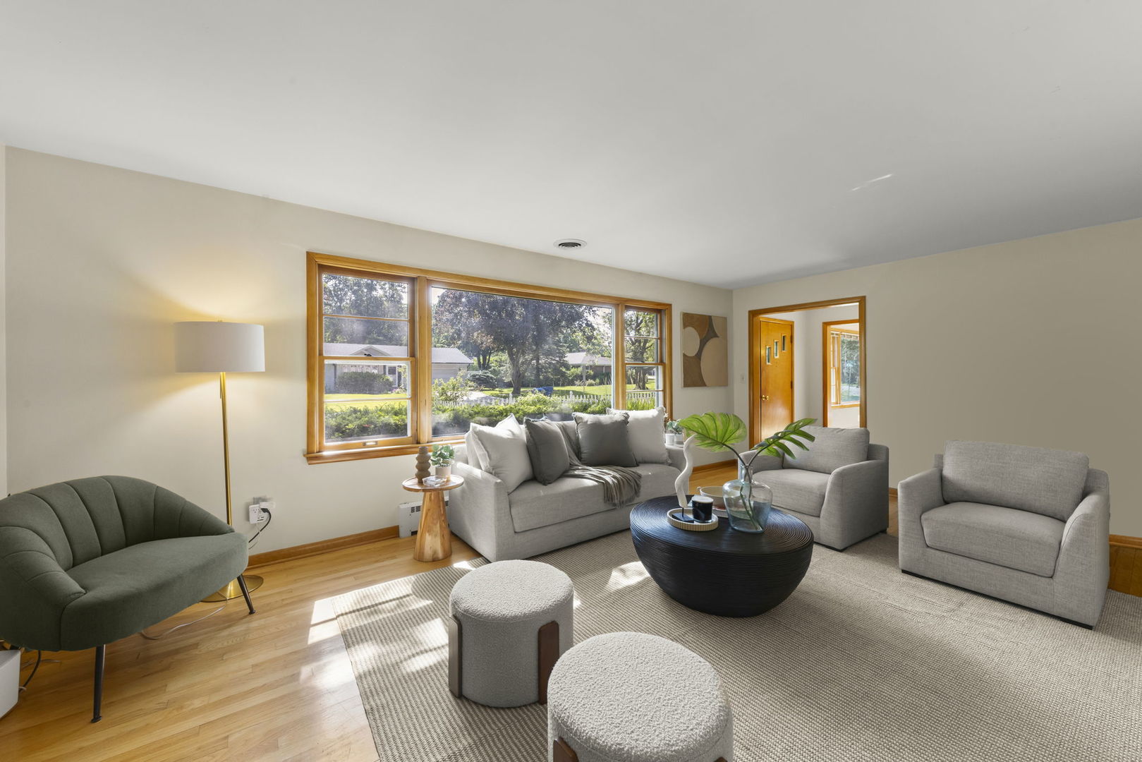 Photo 3 of Single family home for sale at 120 N Pine St, Geneva, IL 60134 | MLS# 12763428 | Listing updated on 2026-09-24