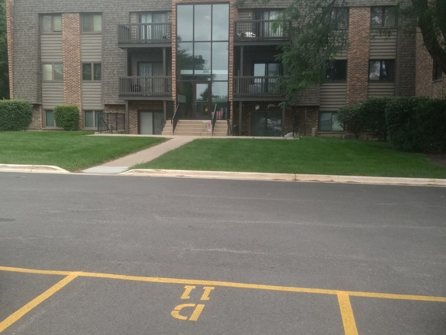 Photo 2 of Condo for sale at 1480 Stonebridge Cir #D-1, Wheaton, IL 60189 | MLS# 12763661 | Listing updated on 2026-09-24