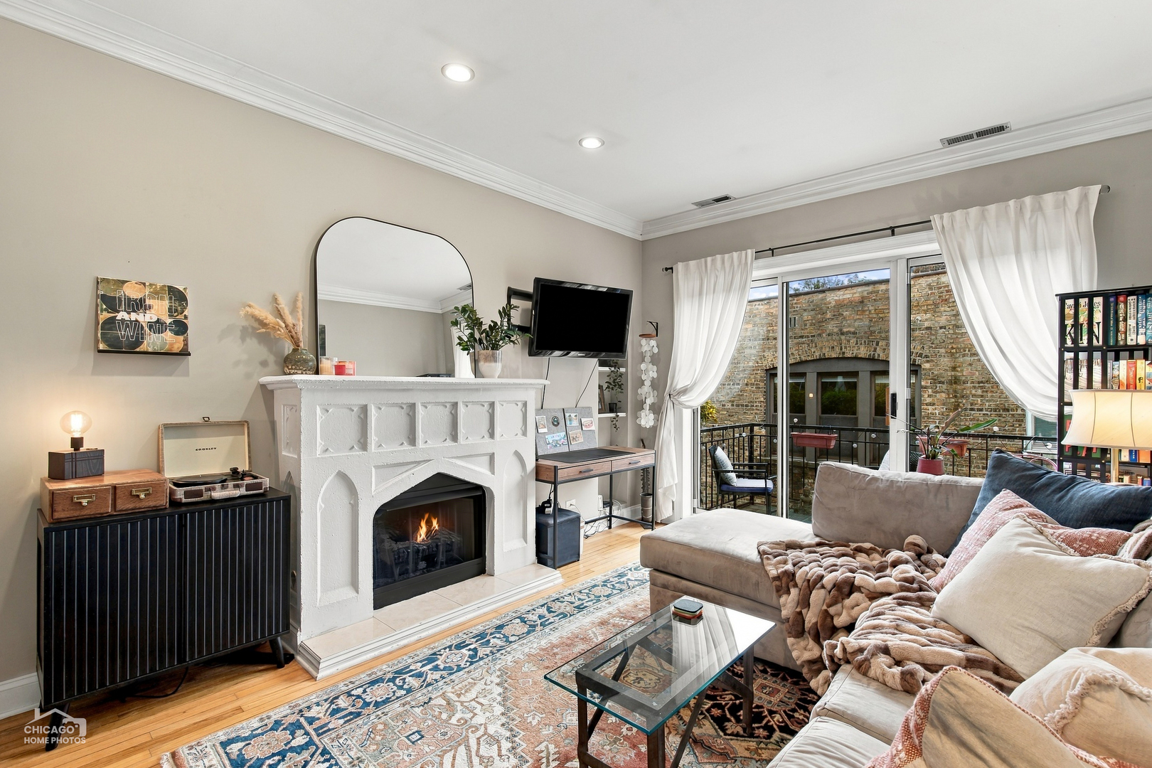 Photo 3 of Condo for sale at 1258 W Winona St #4B, Chicago, IL 60640 | MLS# 12763794 | Listing updated on 2026-09-21