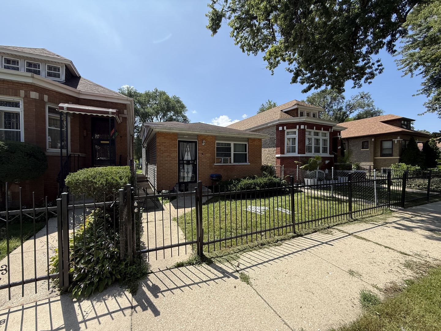 Single family home for sale at 1213 W 96th Street, Chicago, IL 60643 | MLS# 12763899