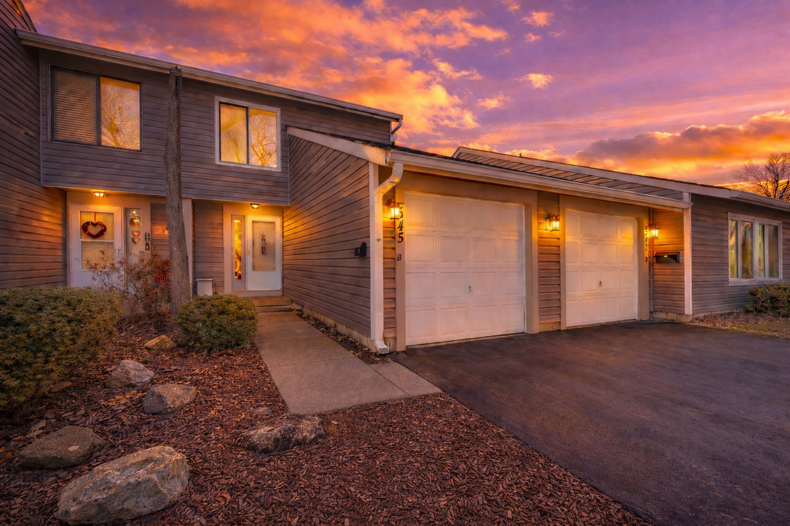 Photo 1 of Townhouse for sale at 545 Alton Ct, Carol Stream, IL 60188 | MLS# 12764044 | Listing updated on 2026-09-24