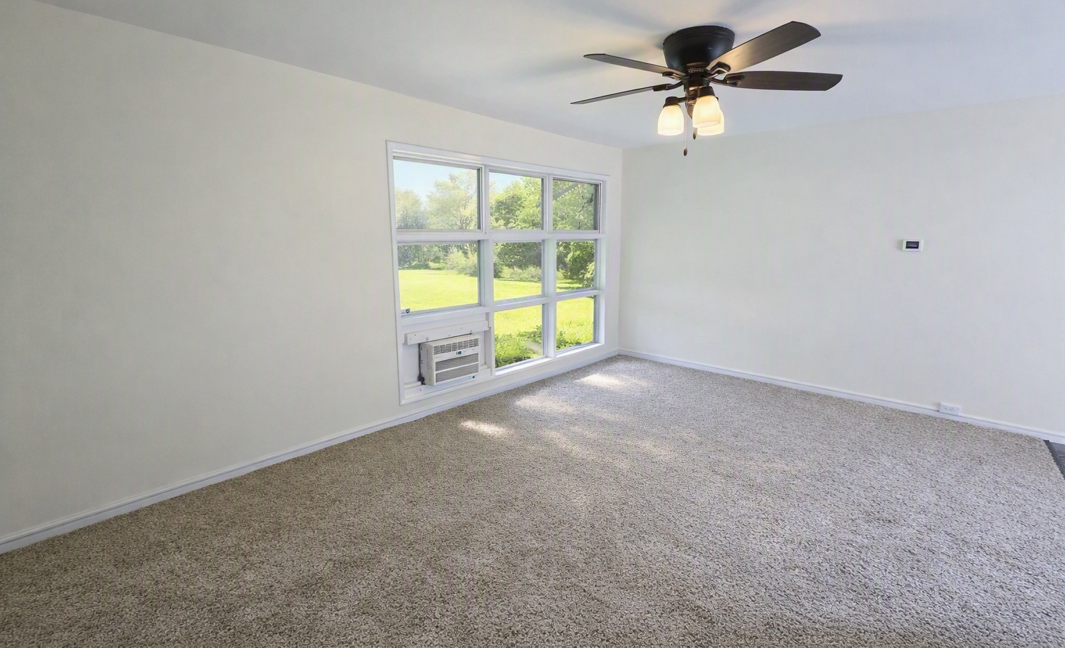 Photo 3 of Single family home for sale at 16516 Spaulding Ave, Markham, IL 60428 | MLS# 12764089 | Listing updated on 2026-09-24
