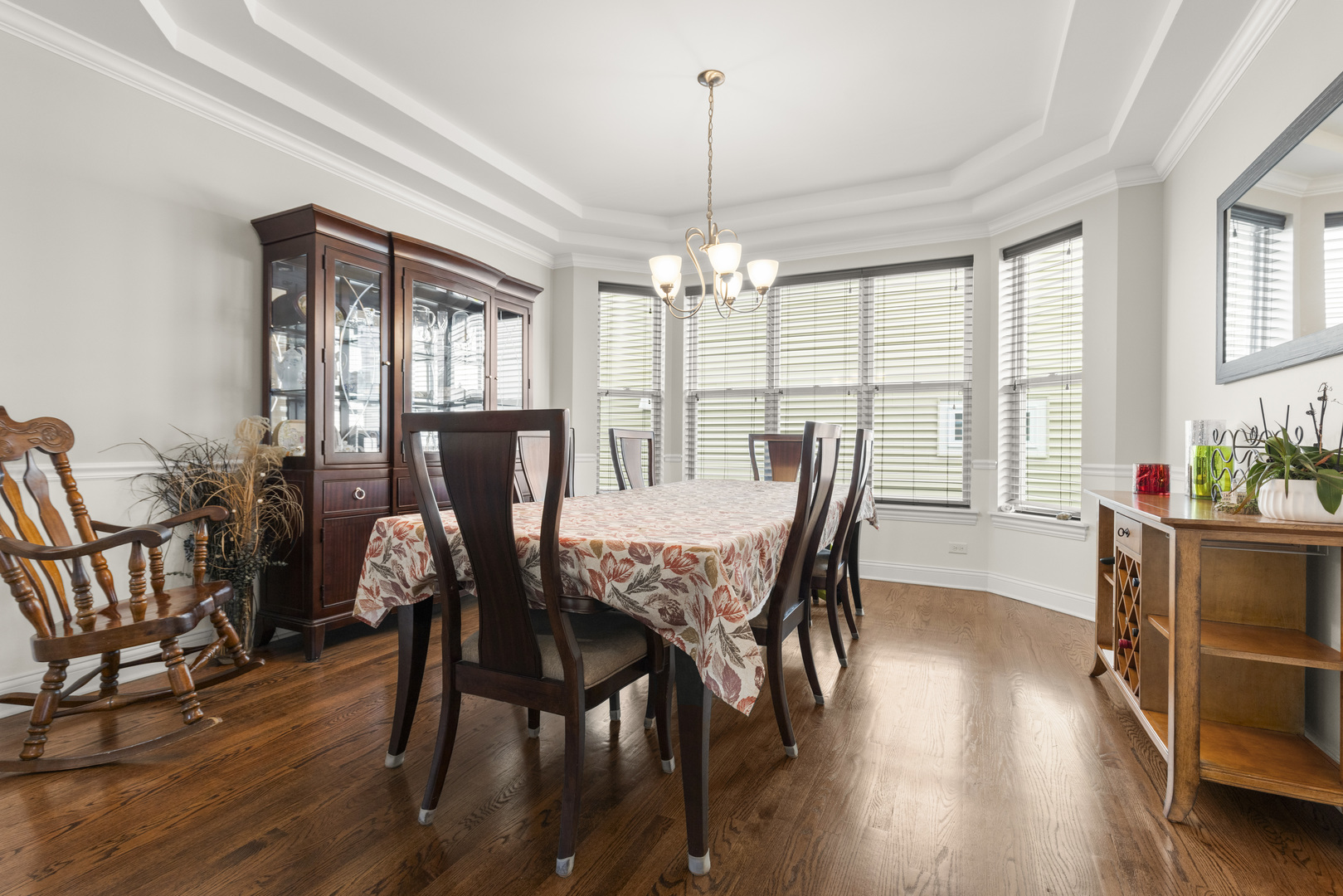 Photo 4 of Single family home for sale at 4508 Drendel Rd, Downers Grove, IL 60515 | MLS# 12764121 | Listing updated on 2026-09-24