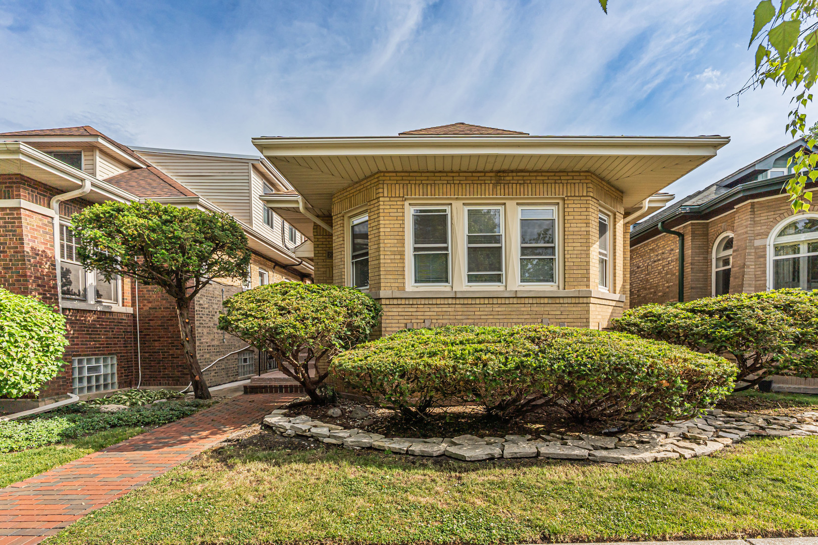 Single family home for sale at 2539 W Morse Ave, Chicago, IL 60645 | MLS# 12764133