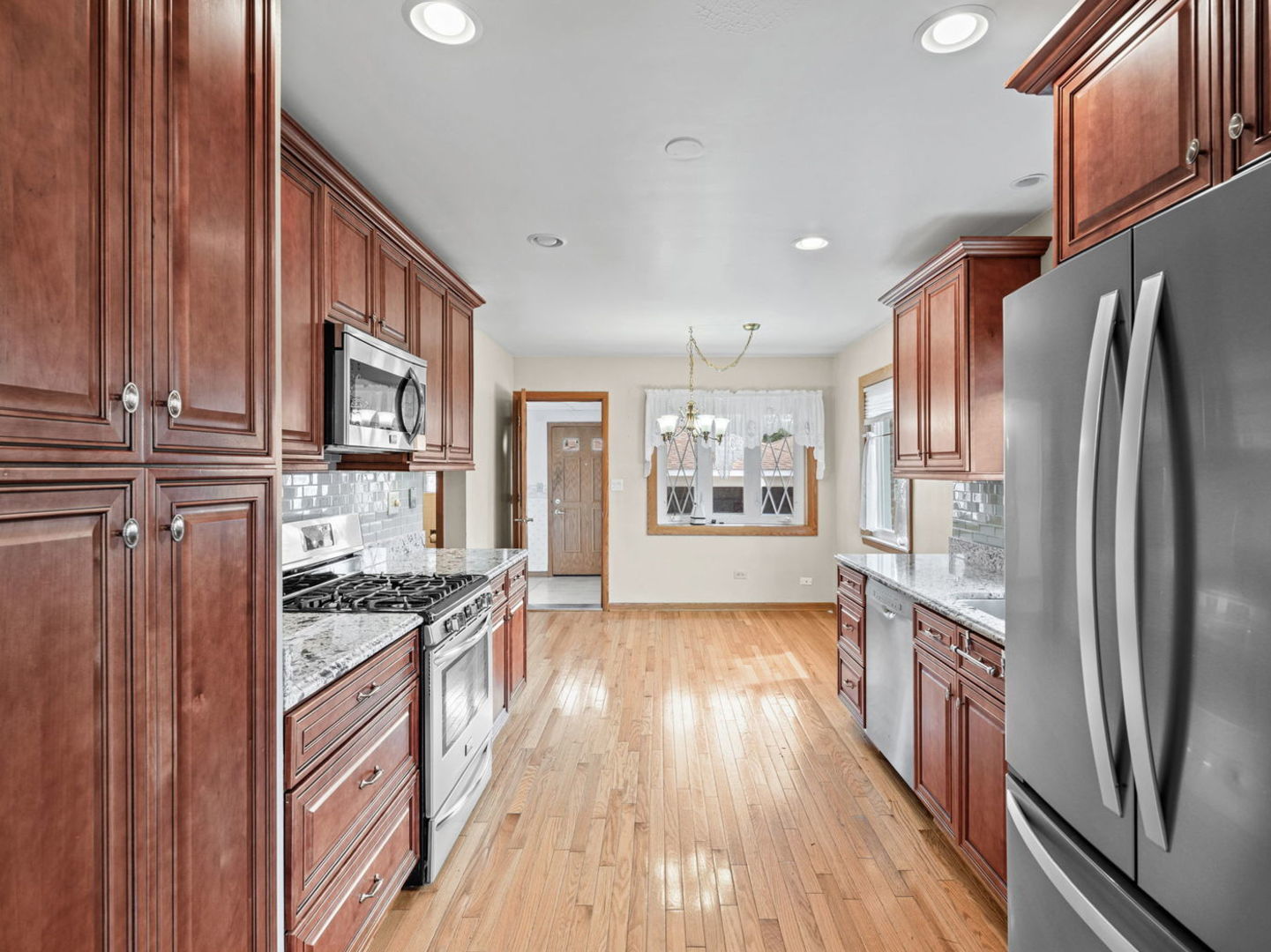 Photo 4 of Single family home for sale at 4815 N Knight Ave, Norridge, IL 60706 | MLS# 12764390 | Listing updated on 2026-09-24