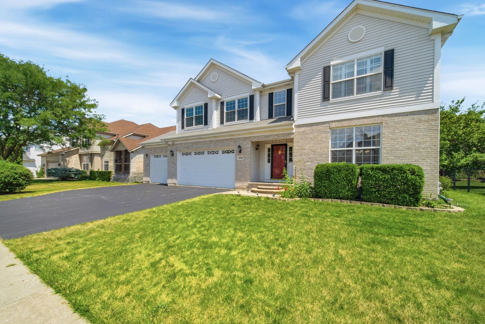 Photo 1 of Single family home for sale at 37061 N Bonnie Brae Rd, Lake Villa, IL 60046 | MLS# 12765075 | Listing updated on 2026-09-21