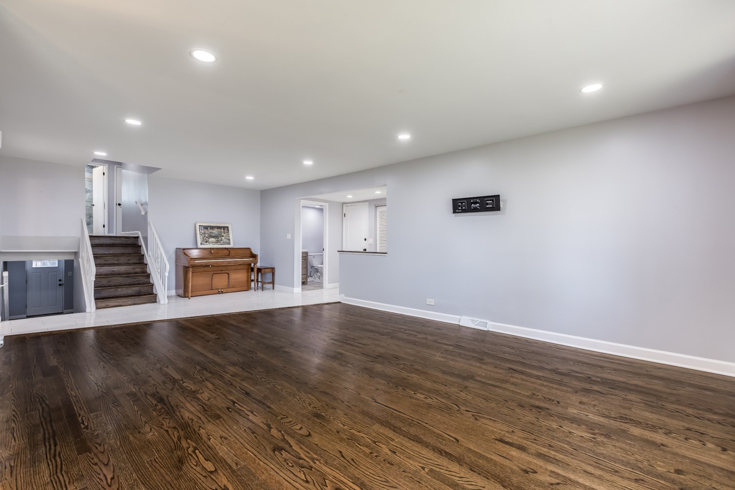 Photo 4 of Single family home for sale at 7851 W Church St, Morton Grove, IL 60053 | MLS# 12765671 | Listing updated on 2026-09-24