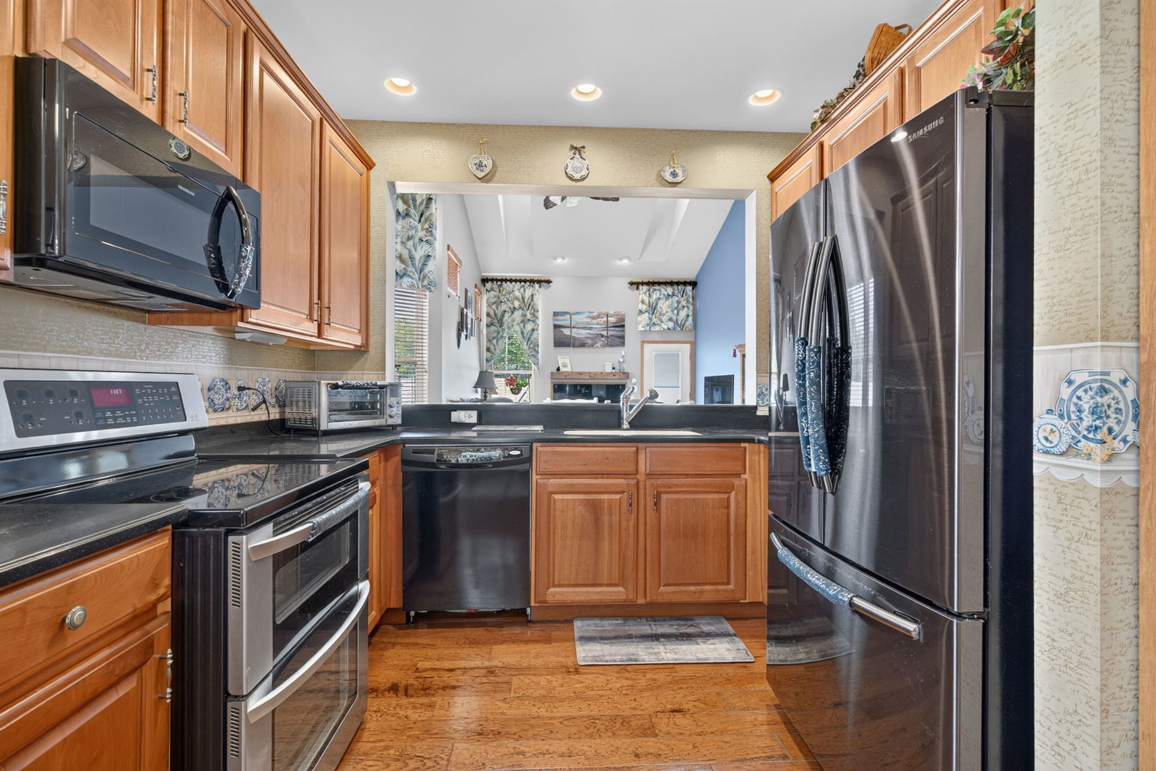 Photo 3 of Multi family home for sale at 1149 Heron Cir, Joliet, IL 60431 | MLS# 12766085 | Listing updated on 2026-09-24