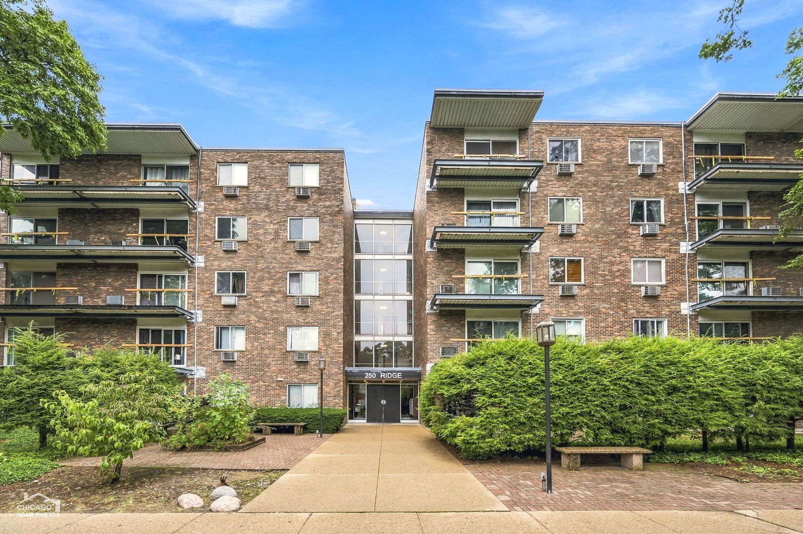 Photo 1 of Condo for sale at 250 Ridge Ave #4H, Evanston, IL 60202 | MLS# 12766222 | Listing updated on 2026-09-24