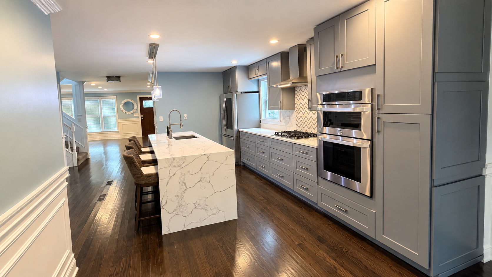 Photo 3 of Single family home for sale at 5901 N Nagle Ave, Chicago, IL 60646 | MLS# 12767213 | Listing updated on 2026-09-24
