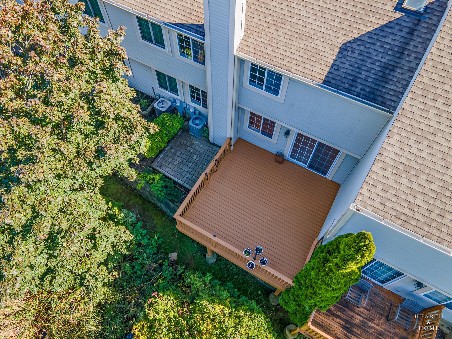 Photo 3 of Townhouse for sale at 448 E Fawn Ln, Palatine, IL 60074 | MLS# 12767553 | Listing updated on 2026-10-07